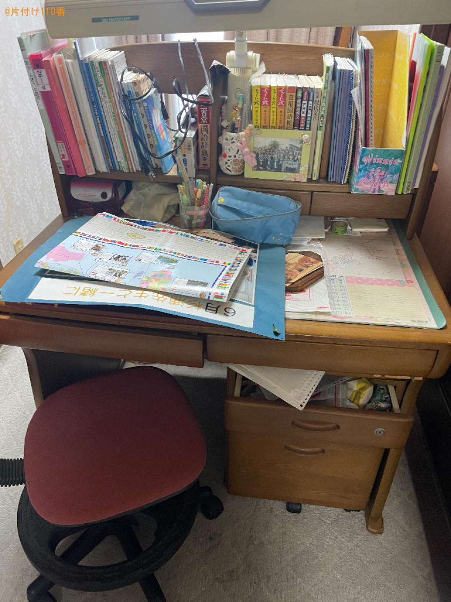 学習机、椅子の回収と二段ベッドの移動（解体・組立含む）作業ご依頼